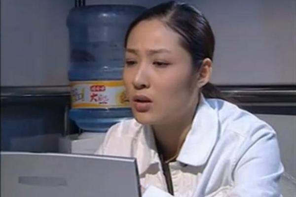 红蜘蛛之水中花