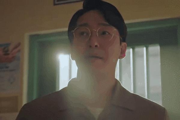 顶楼第三季第一集