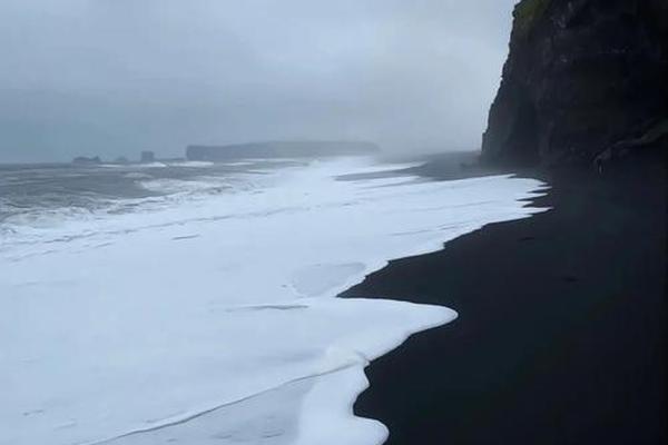 冰岛黑风暴
