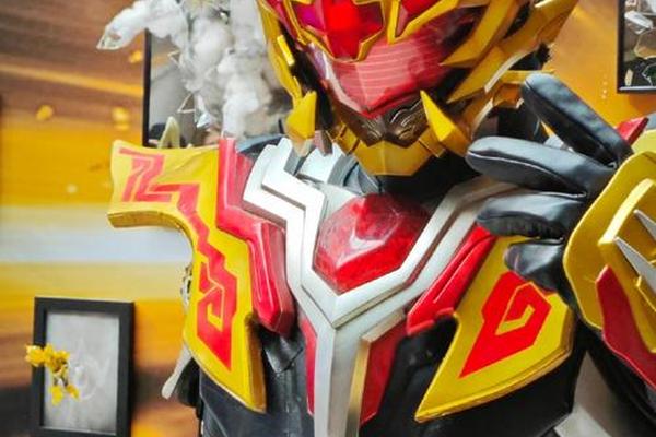 铠甲勇士捕王