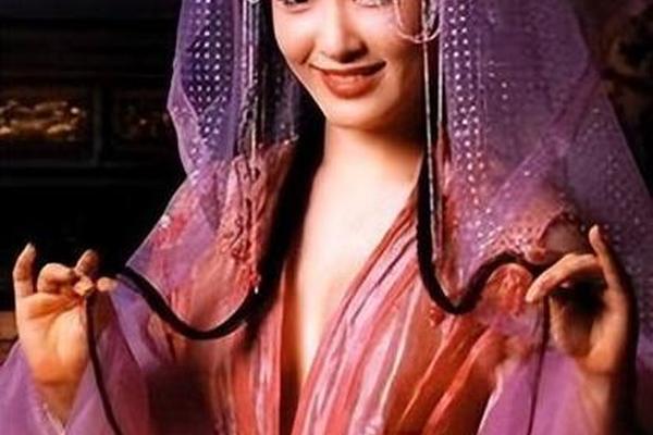 金梅瓶2